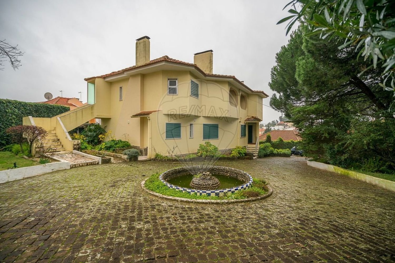 6 غرف نوم منزل في Cascais, Portugal رقم 43085