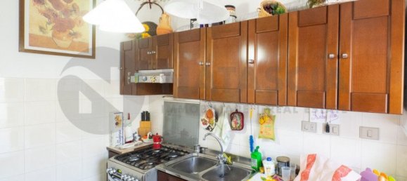 Apartamento de 3 dormitorios en Rufina, Italy No. 81752 6
