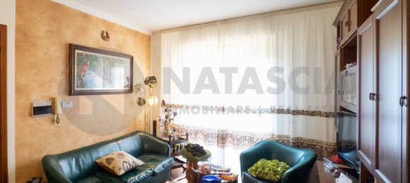 Apartamento de 3 dormitorios en Rufina, Italy No. 81752 2