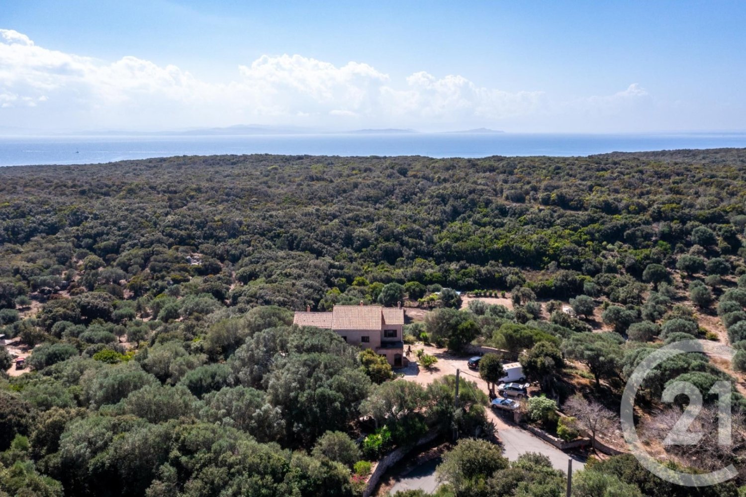 5 bedrooms Villa in Bonifacio, France No. 274178