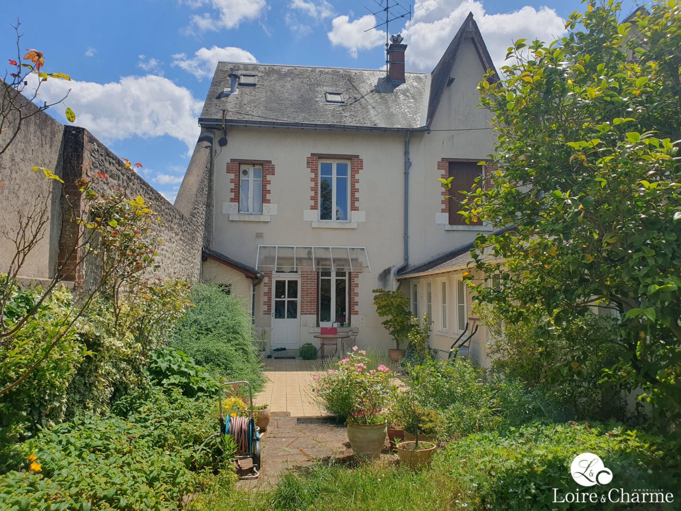 4 Schlafzimmer Haus in Blois, France, Nr. 61044