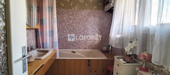 4 bedrooms House in Bruyeres-et-Montberault, France No. 93698 5