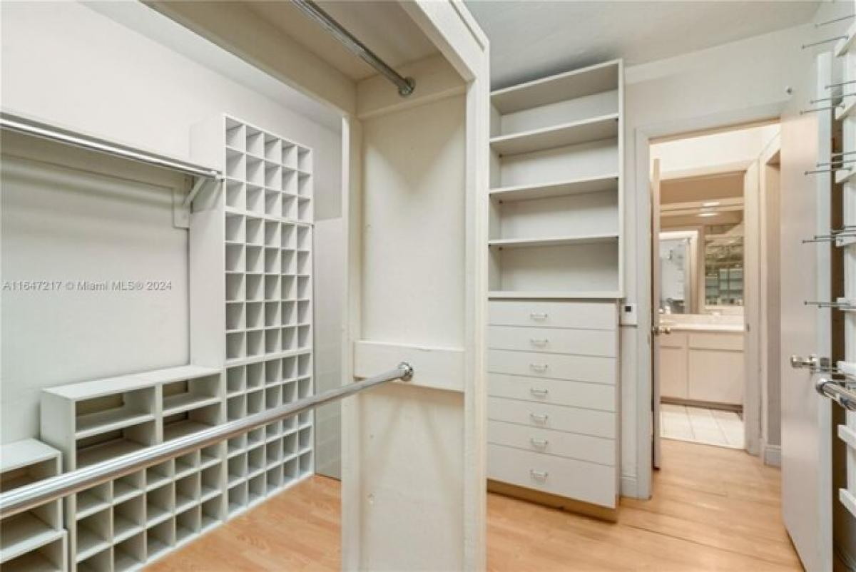 5 bedrooms House in Miami, USA No. 340736