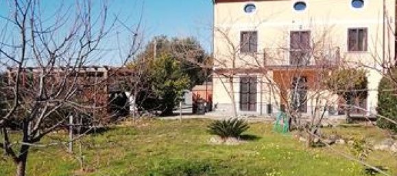 Вилла с 6 комнатами в Валло делла Лукания, Италия № 251340 2