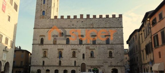 Apartamento de 3 dormitorios en Todi, Italy No. 145064 27