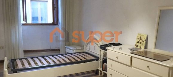 Apartamento de 3 dormitorios en Todi, Italy No. 145064 22