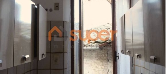 Apartamento de 3 dormitorios en Todi, Italy No. 145064 7