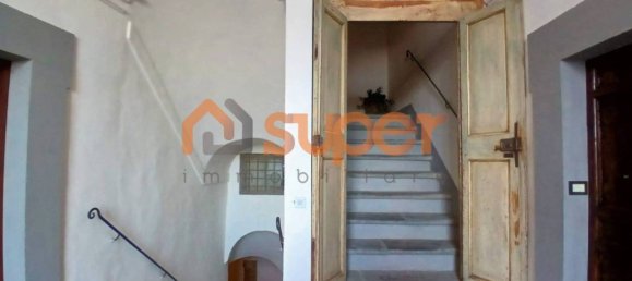 Apartamento de 3 dormitorios en Todi, Italy No. 145064 4