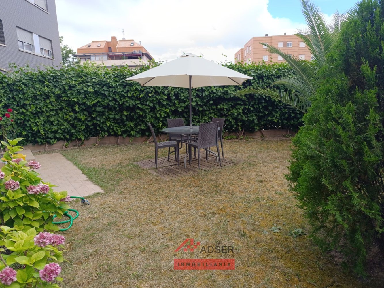 2 Schlafzimmer Wohnung in Logrono, Spain, Nr. 141830