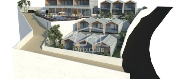  Land in Funchal, Portugal No. 117750 3