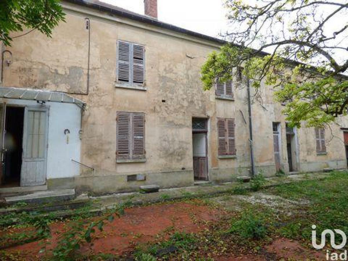 9 chambres Maison à Dormans, France No. 31141