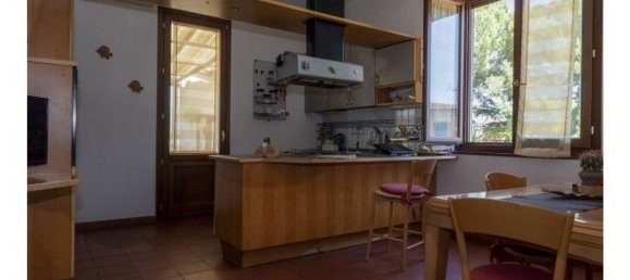 7غرفة منزل في Campi Bisenzio, Italy رقم 141445 15