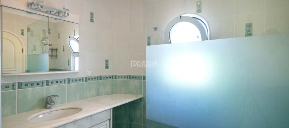 Villa de 6 dormitorios en Quarteira, Portugal No. 122083 32