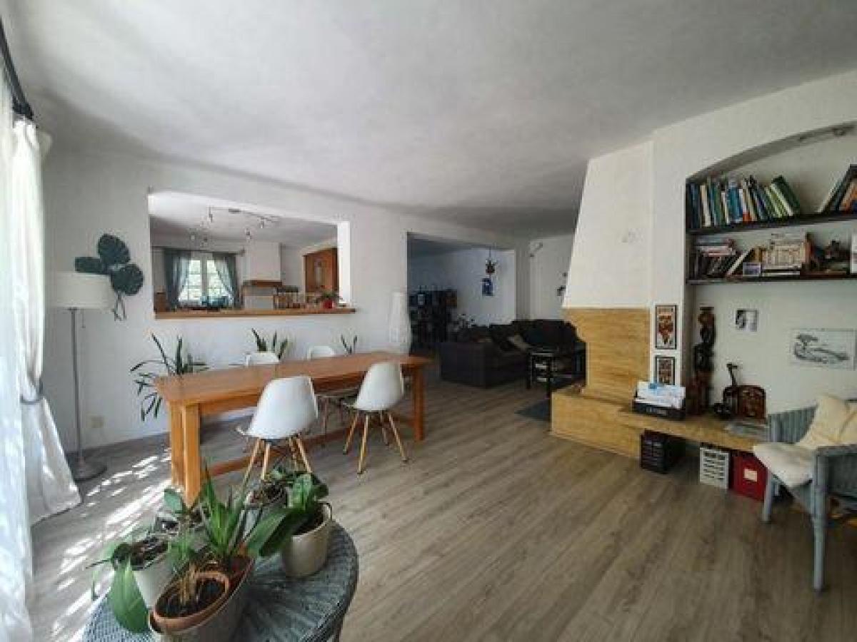 5 bedrooms House in Vauvert, France No. 28208