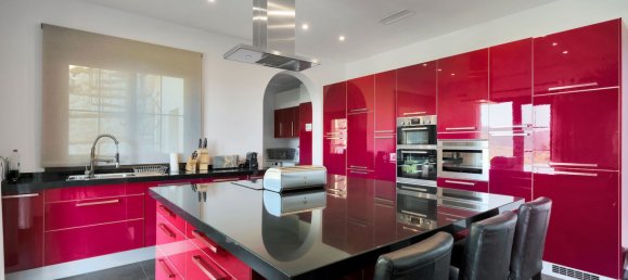 Дом с 5 спальнями в Бенахавис, Испания № 136392 19