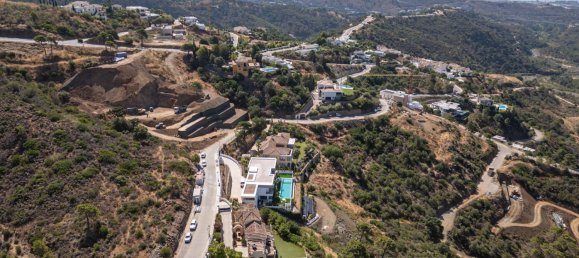 Дом с 5 спальнями в Бенахавис, Испания № 136392 41