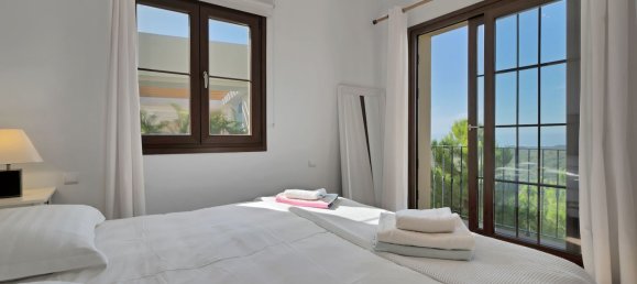 Дом с 5 спальнями в Бенахавис, Испания № 136392 23