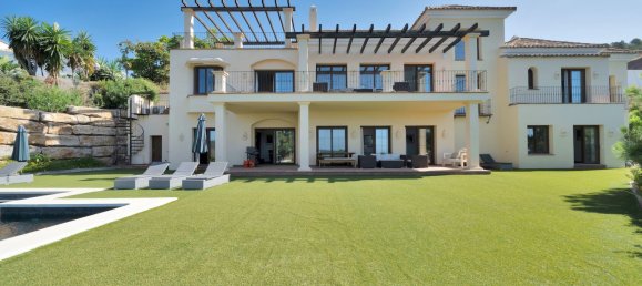 Дом с 5 спальнями в Бенахавис, Испания № 136392 2