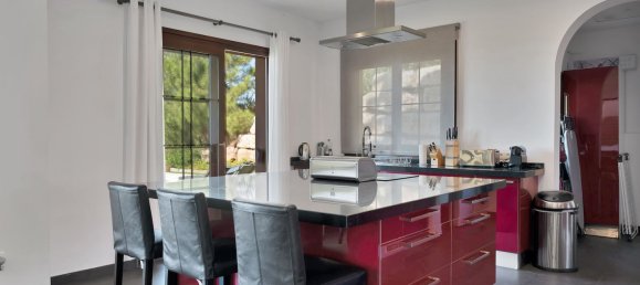 Дом с 5 спальнями в Бенахавис, Испания № 136392 16