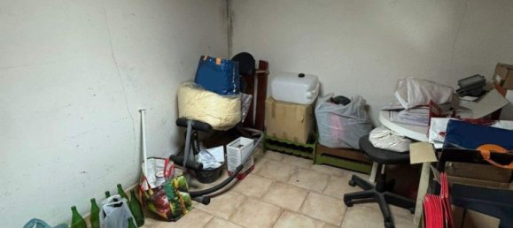 Gewerbliche Immobilie in Naples, Italy 40m², Nr. 346246 14