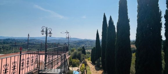 4 rooms House in Scandicci, Italy No. 299869 16