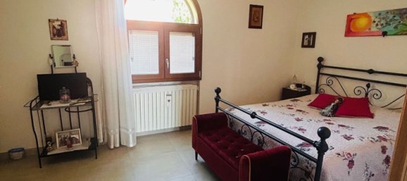 4 rooms House in Scandicci, Italy No. 299869 4