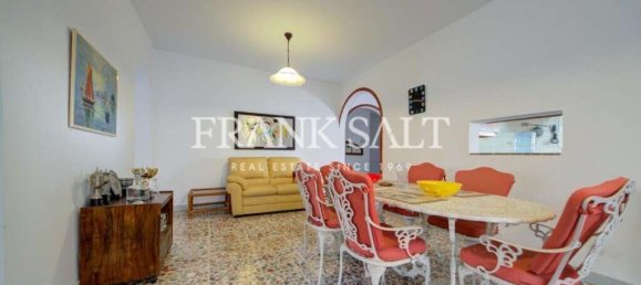 4 غرف نوم طابقين في Saint Julian's, Malta رقم 447 3