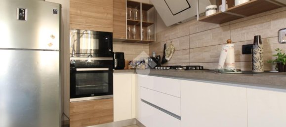 2 bedrooms Apartment in Casalgrande, Italy No. 359910 7