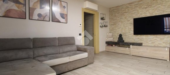 2 bedrooms Apartment in Casalgrande, Italy No. 359910 13