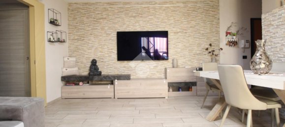 2 bedrooms Apartment in Casalgrande, Italy No. 359910 4