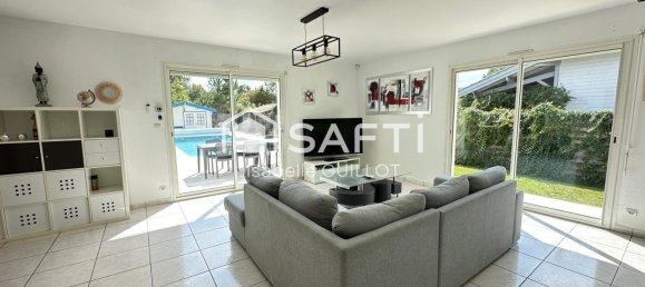 4 bedrooms House in Audenge, France No. 336158 10