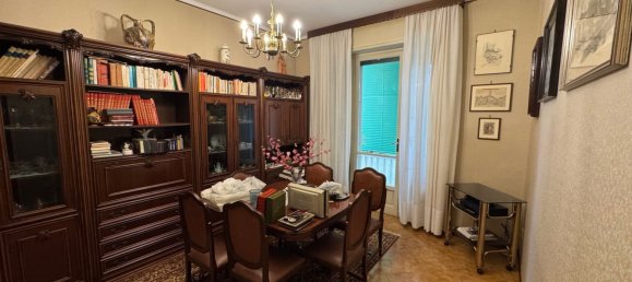Apartamento de 3 divisões em Vercelli, Italy N.º 163006 8