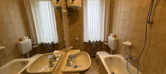 Apartamento de 3 divisões em Vercelli, Italy N.º 163006 12
