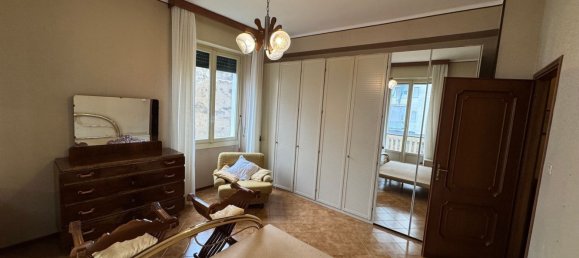 Apartamento de 3 divisões em Vercelli, Italy N.º 163006 5