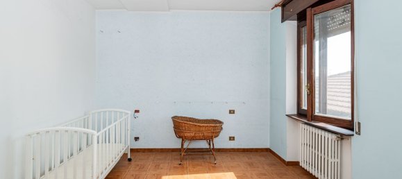 2 rooms Apartment in Peschiera Borromeo, Italy No. 259090 5