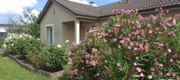 Casa de 5 habitaciónes en Yutz, France No. 307693 3