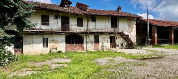 Casa de 10 habitaciónes en Collegno, Italy No. 90608 3