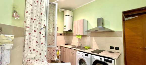 2 bedrooms Apartment in La Spezia, Italy No. 348306 2