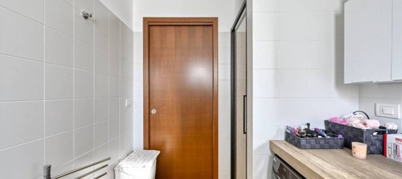 Apartamento T2 em San Giuliano Milanese, Italy N.º 64519 18