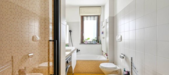 Apartamento T2 em San Giuliano Milanese, Italy N.º 64519 16