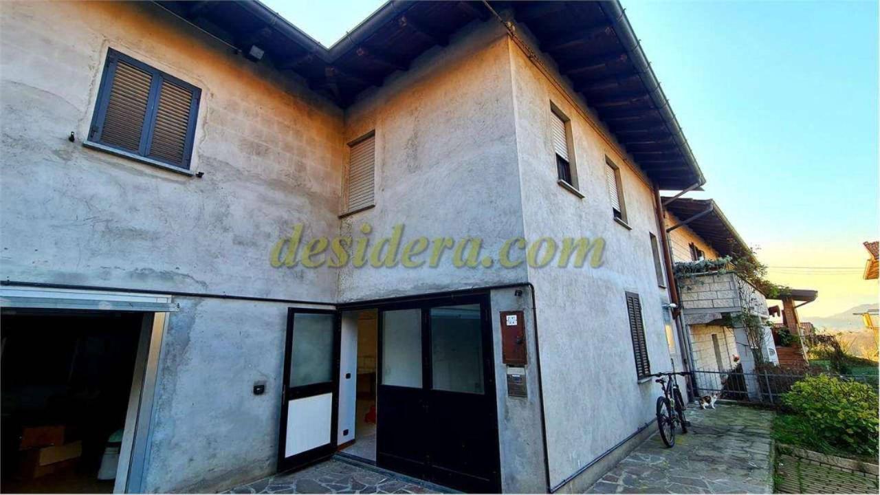 7 rooms House in Taino, Italy No. 70175