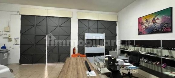 1-salle Entrepôt à Ostuni, Italy No. 346296 6