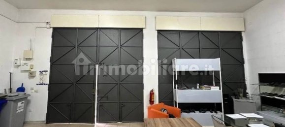 1-salle Entrepôt à Ostuni, Italy No. 346296 8