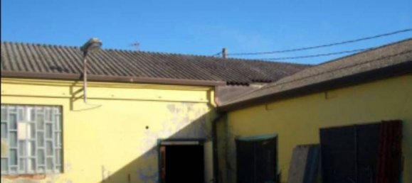 307m² Commercial property in Ariano nel Polesine, Italy No. 328382 7