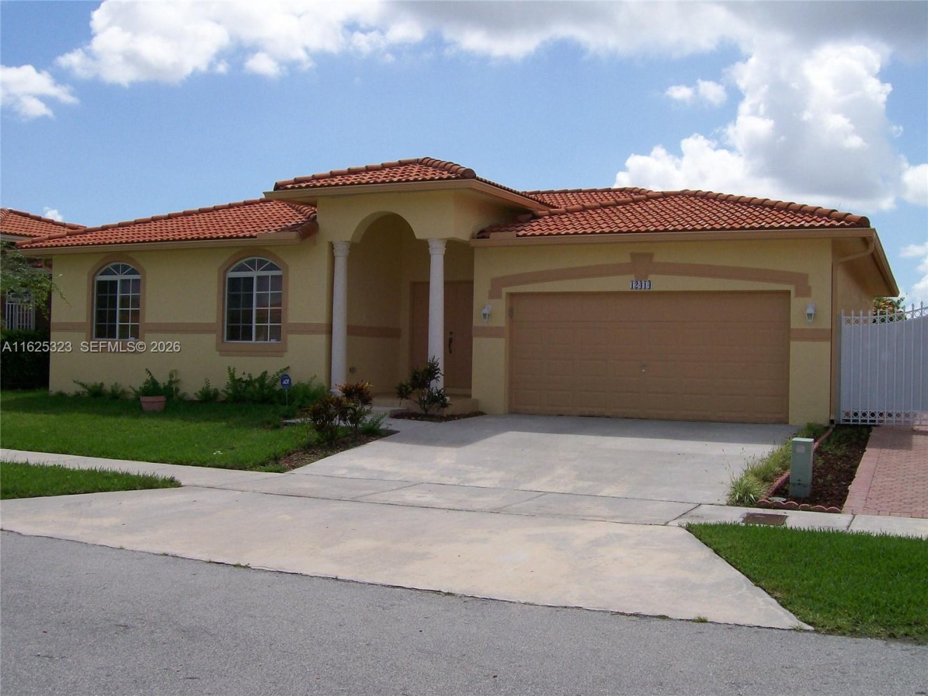 3 Schlafzimmer Villa in Miami, USA, Nr. 615512