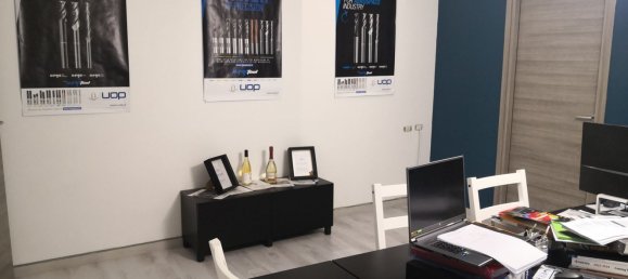 71m² Commercial property in San Giovanni Teatino, Italy No. 96298 4