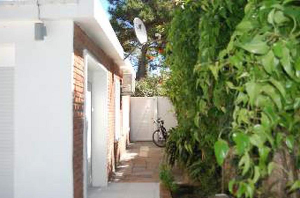 2 bedrooms House in Maldonado, Uruguay No. 8661