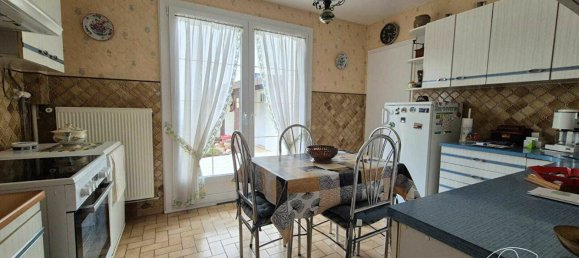 Дом с 4 спальнями в Санлис, Франция № 223363 9