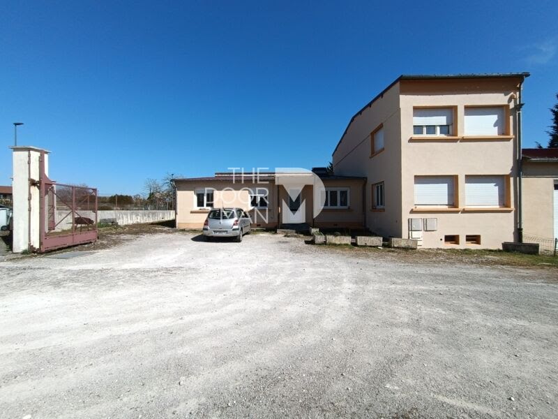 7 bedrooms Apartment in Nogent, France No. 211117