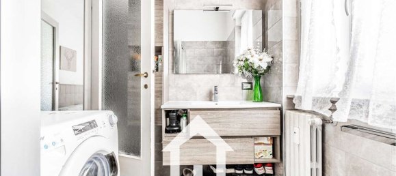 3 rooms Apartment in Cormano, Italy No. 330397 19